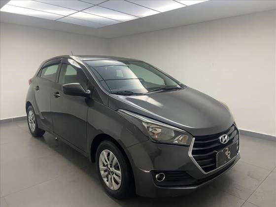 HYUNDAI HB20 1.0 COMFORT 12V FLEX 4P MANUAL HYUNDAI HB20 1.0 COMFORT 12V FLEX 4P MANUAL